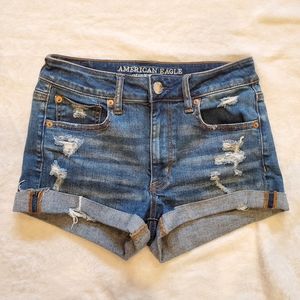 American Eagle hi-rise shortie. Size 6